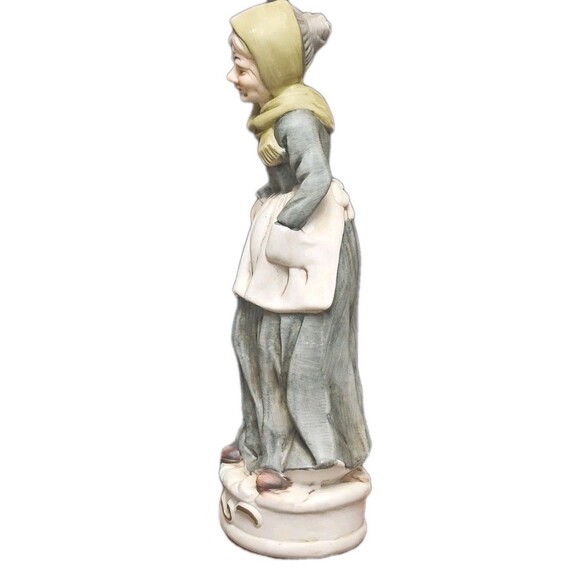Vintage 12" Porcelain Old Woman Grandma Head Scarf Basket - Picture 2 of 13